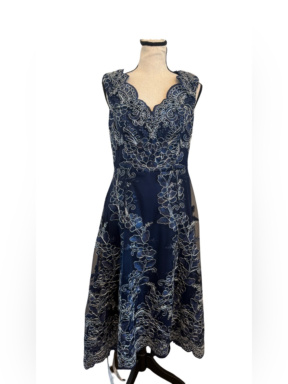 Goddiva London Navy Lace Floral Embroidered Midi Dress Size 8 NWT